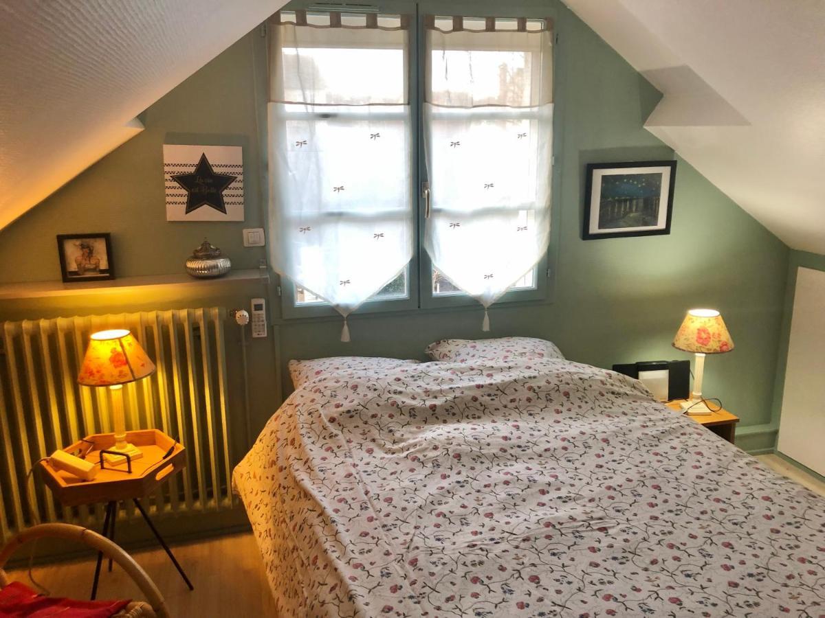 Chambre Double Avec Salle De Bain Privative Auxerre Exterior foto