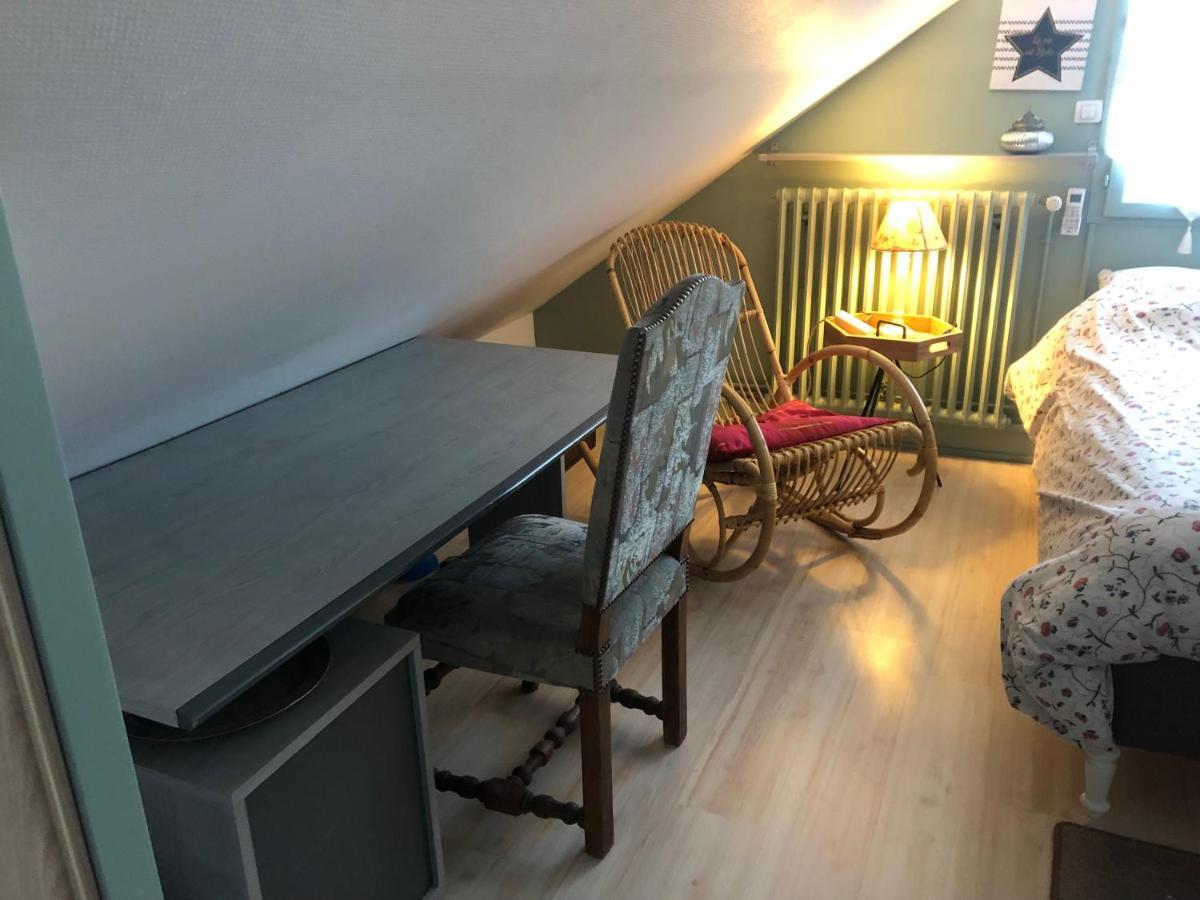 Chambre Double Avec Salle De Bain Privative Auxerre Exterior foto